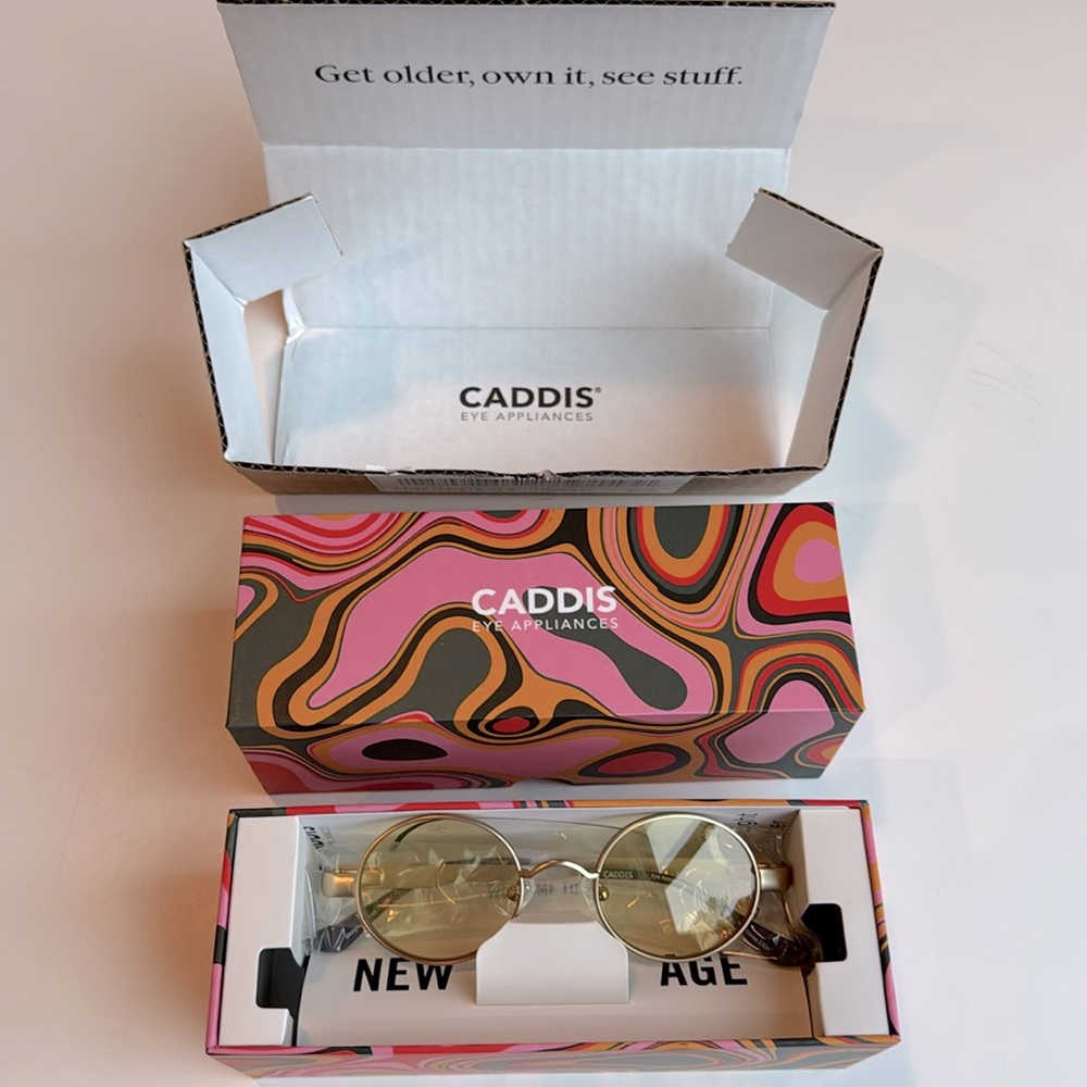 Caddis Uripiter blue light reading glasses in Matte gold and yellow lens 1.0 - Picture 4 of 10